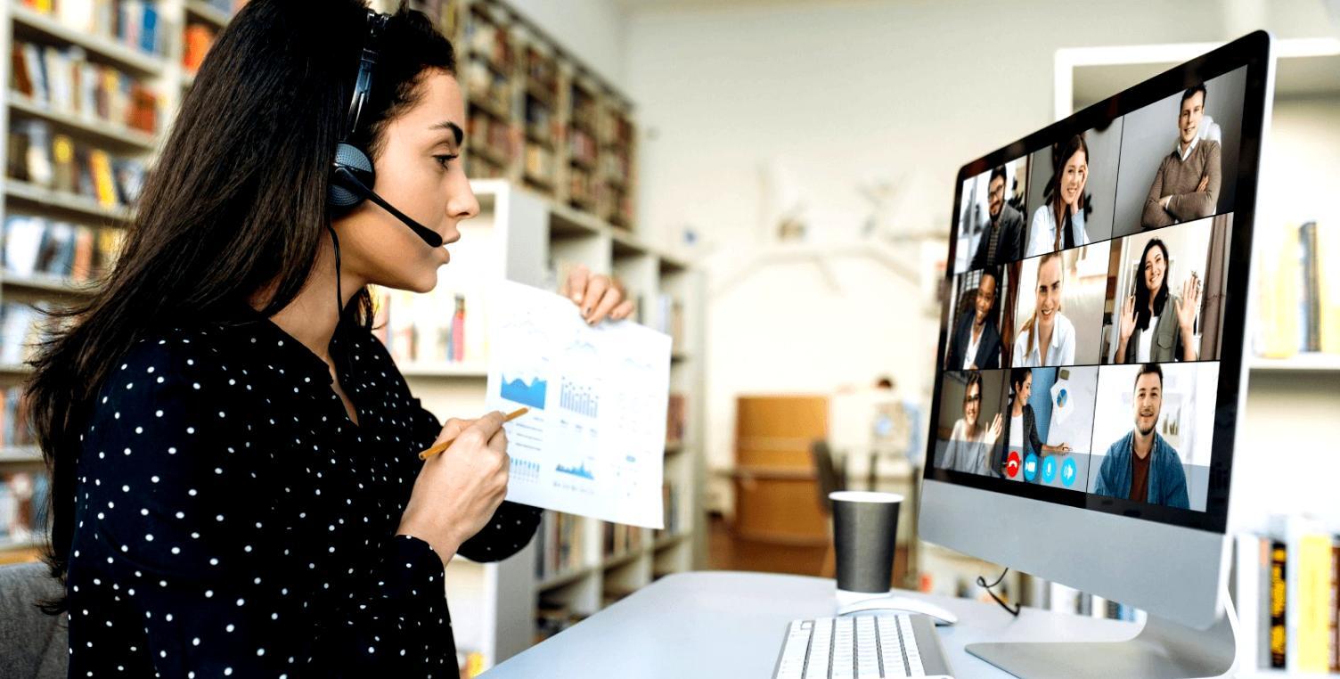 Studenti impegnati nell'apprendimento del consolidamento bilancio